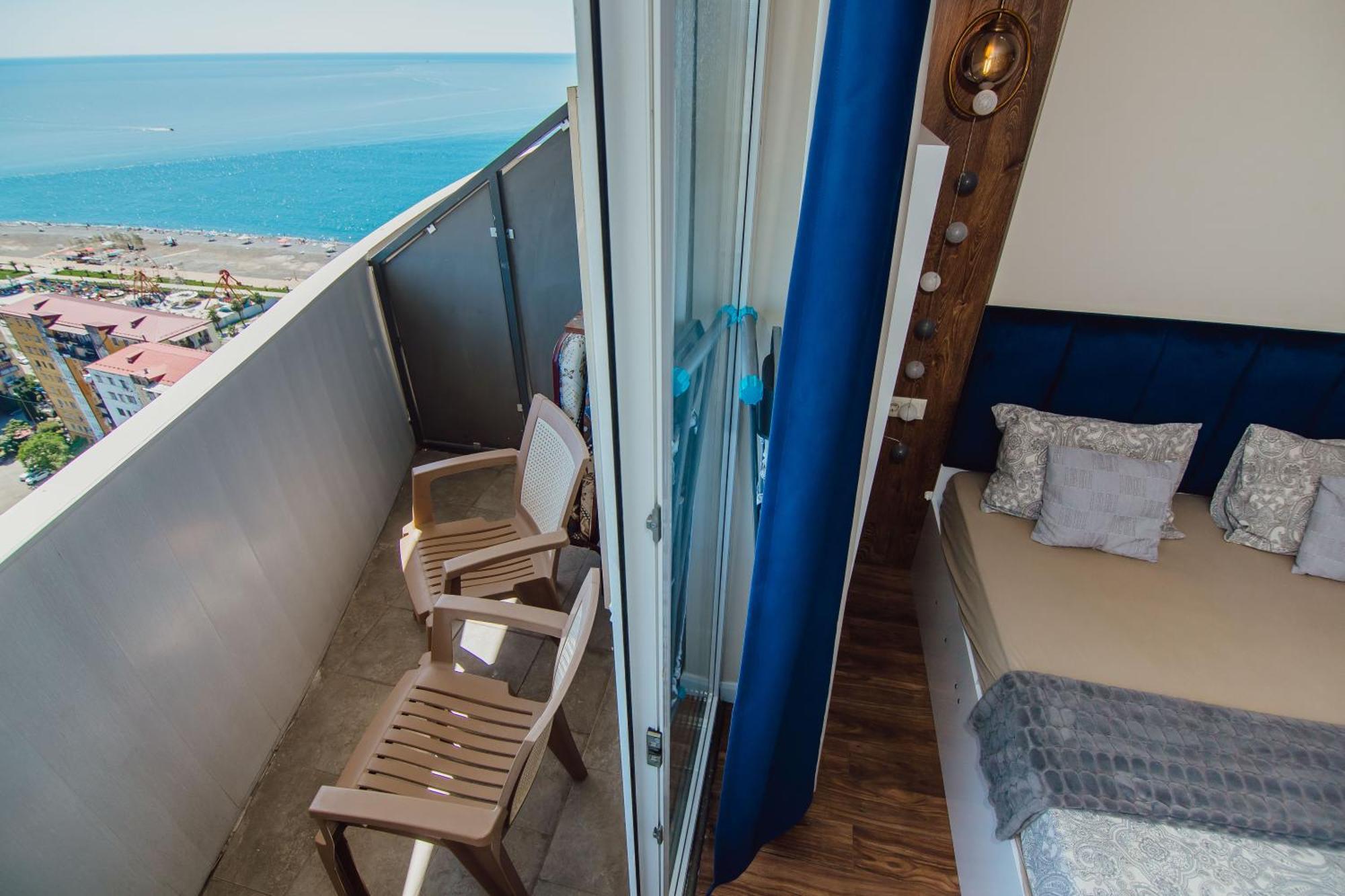 The Blue Perl 3 Apartment Batumi Exterior photo